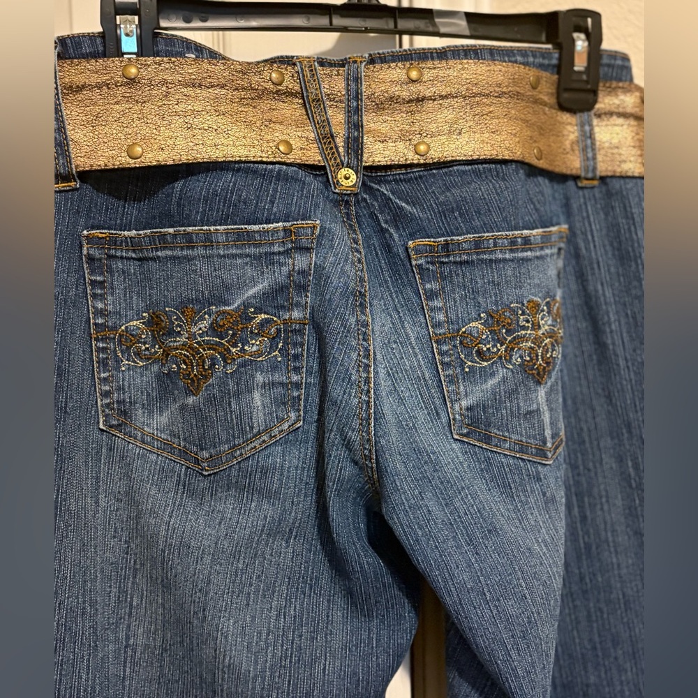 l.e.i. Chelsea low-rise soft jeans signature vintage Y2K style stretch flared - Picture 4 of 14
